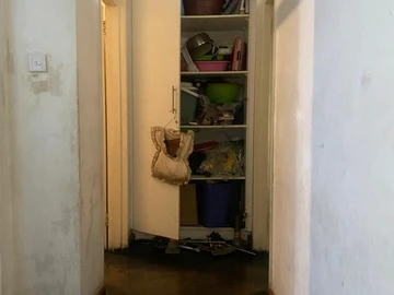 2 Bedroom Flat & Apartment