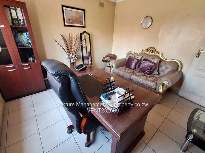 Excellent Retail & Office Space in the CBD