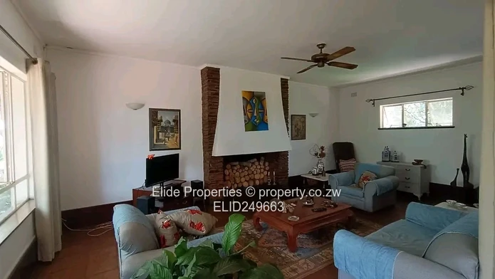 Spacious 3-Bed Avondale Home on 3291m² with Pool & Borehole