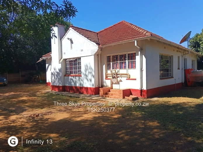 Close To Garwe Restaurant