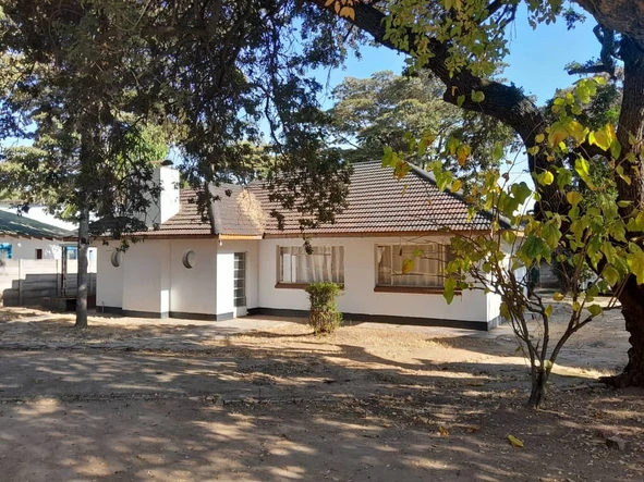Commercial Property for Sale in Greendale 