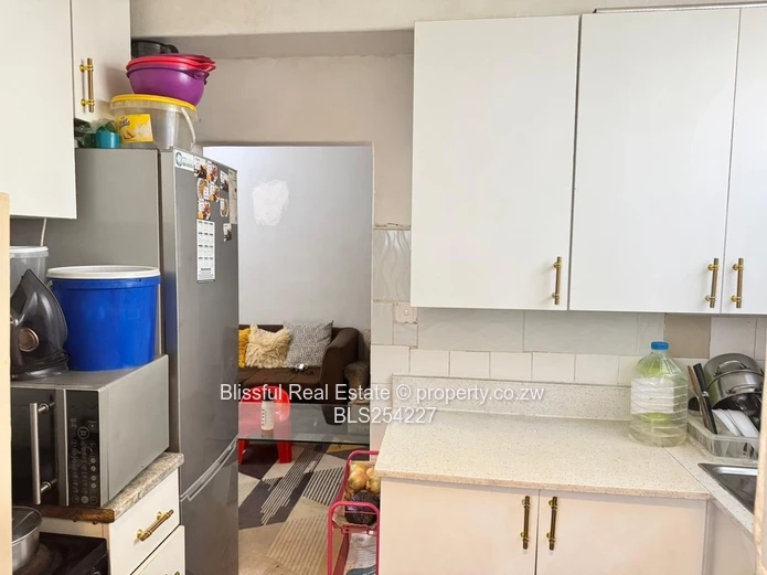 1 and half bedroom for sale in avenues