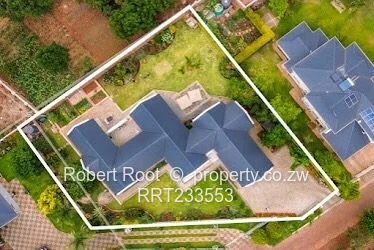 Stunning Home in Prestigious Neighboorhood