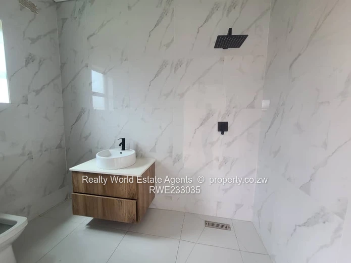 For Sale: Elegant 5-Bedroom Home with Cottage & Pool – Mt Pleasant Heights