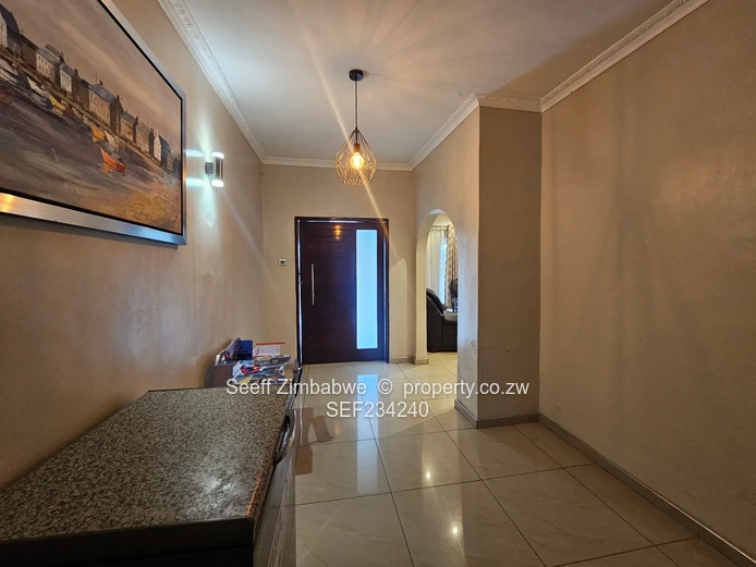 Executive 5-Bedroom House for Rent in Arlington Estate