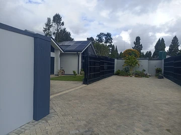 3 Bedroom Garden Flat