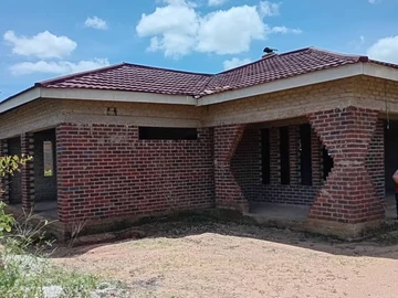 Victoria Ranch House For Sale