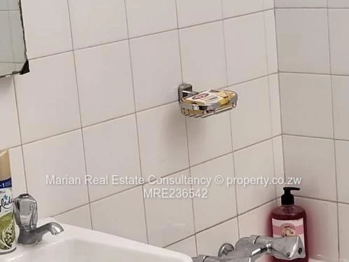 2 Bedroom Apartment, Kenilworth Towers Ascot FOR RENT