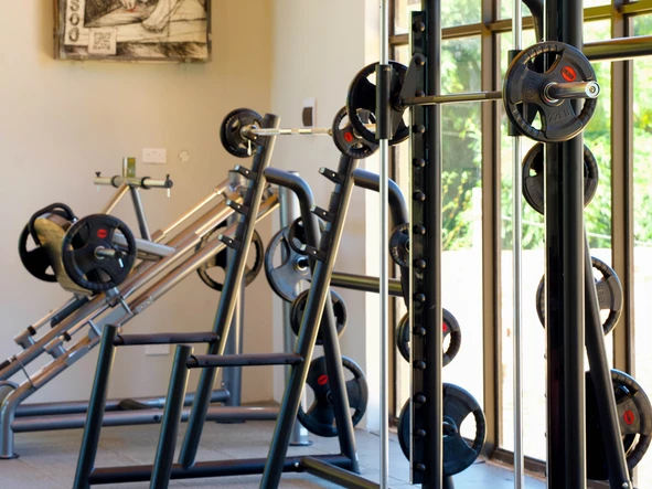 3 Bedroom Flat & Apartment