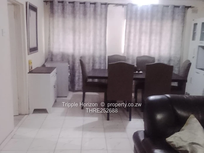 3-Bed Cranborne Home with Verandah, Flatlet cottage & Garden