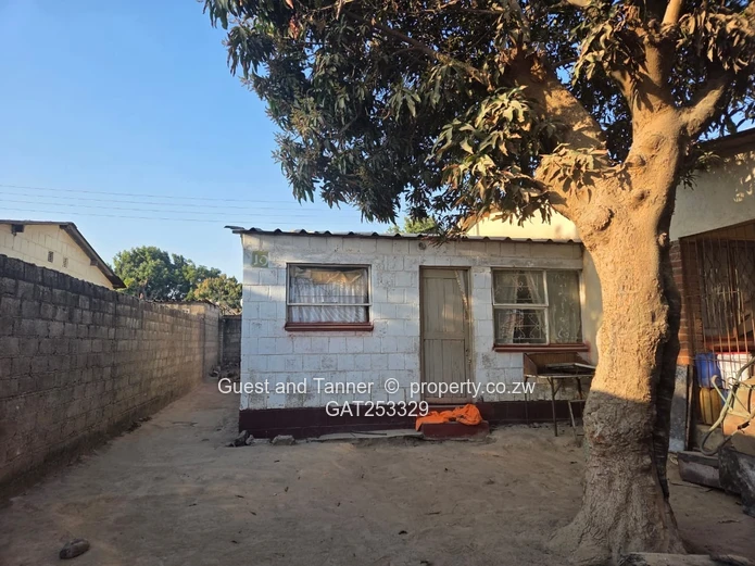 4-Roomed Home for Sale | Zengeza 2, Chitungwiza