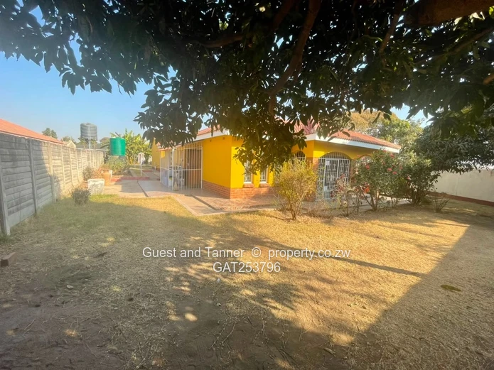 3-Bedroom House for Sale| Shortston, Waterfalls