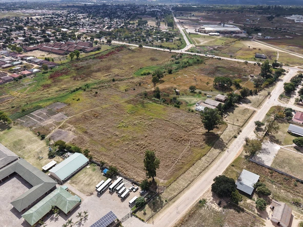 Commercial & Industrial Land