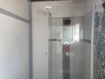 Flat & Apartment