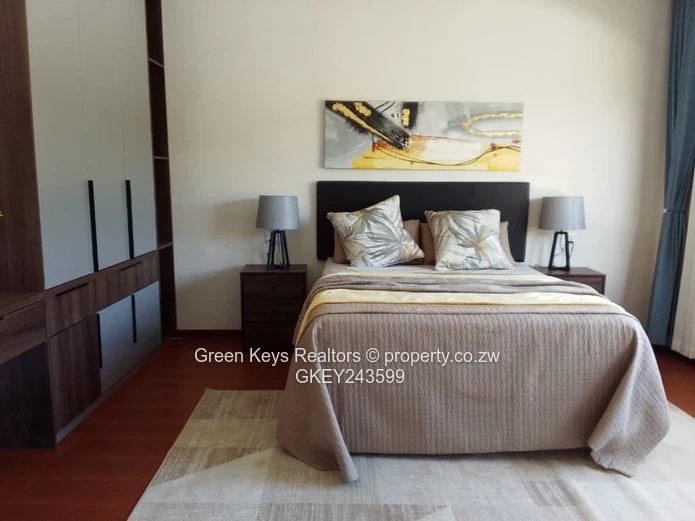 Pomona Townhouse Complex 