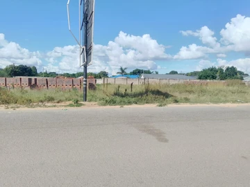 Commercial & Industrial Land