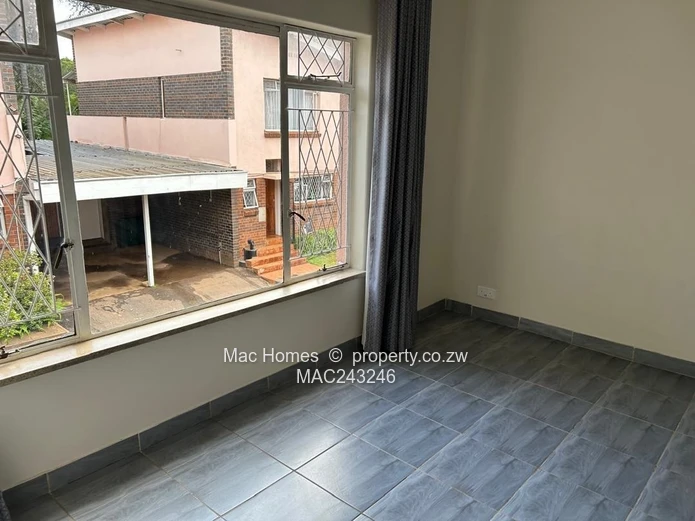 2 Bedroomed Duplex Close To Belgravia To Let