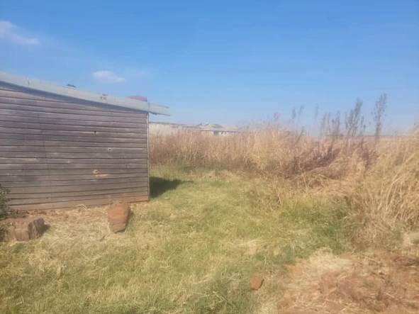 Stands & Residential Land