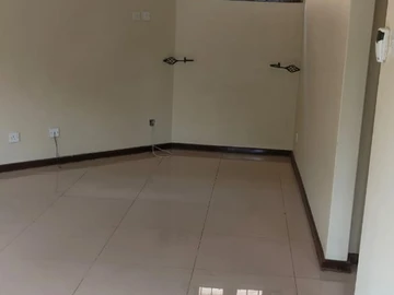 3 Bedroom Garden Flat