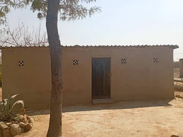 Farm & Agricultural Land