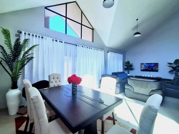 3 Bedroom Garden Flat
