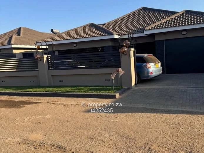 Madokero house to rent 