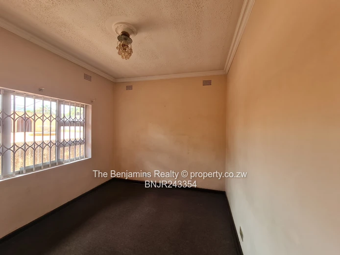 4 Bed House To Let In Belvedere