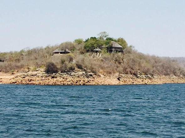 Hotel & Lodge
