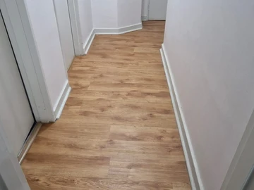 3 Bedroom Flat & Apartment