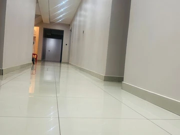 6 Bedroom House