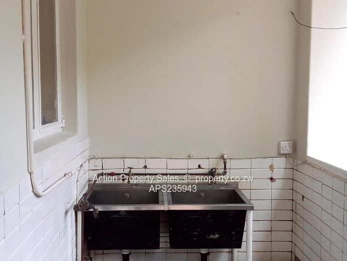 3 Bedroom House Available 1st March $1,600 plus Rates