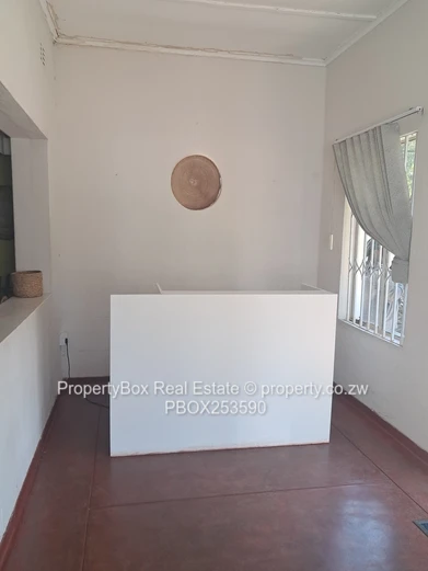 Eastlea Commercial Property for rent available 1 September 2026!