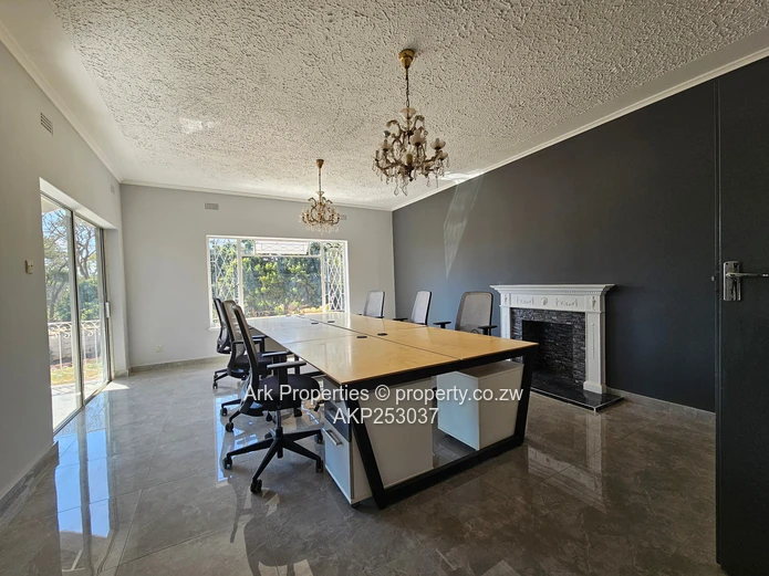 Offices to rent in Chisipite
