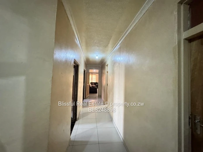 4 Bedroomed House For Sale in sunway city Ruwa
