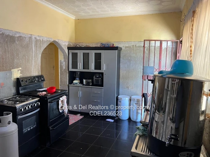 Zengeza 4 - Chitungwiza house for sale