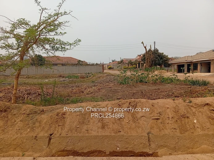 Prime 739 sqm Corner Stand in a Secure Gated Community