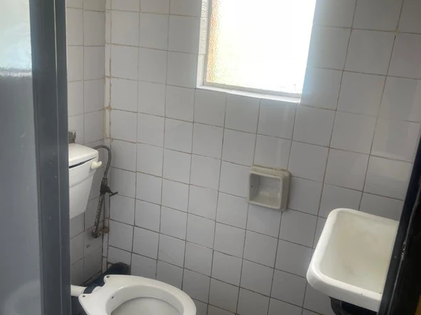 3 Bedroom Flat & Apartment