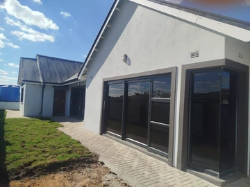 2 Bedroom House