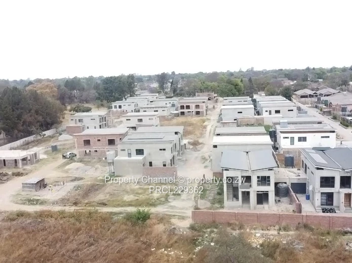 Prime Gated Cluster Stand For Sale in Prospect (Waterfalls)