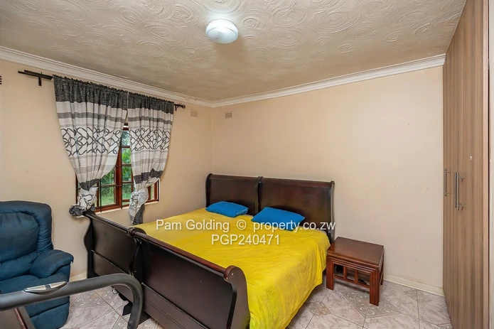 Spacious 4 Bedroom Family Home in Knowe Norton