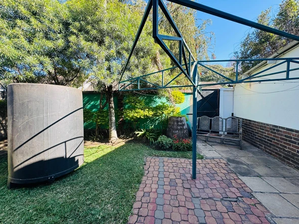 2 Bedroom Garden Flat