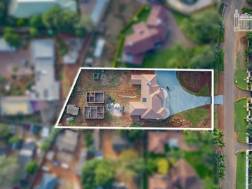 7 Bedroom House
