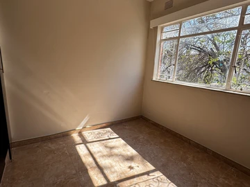 3 Bedroom Garden Flat