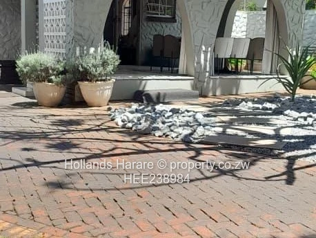 Greystone Park, Harare Drive