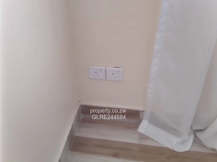 Avondale 4BR, 2BA Home - Borehole & Modern Kitchen