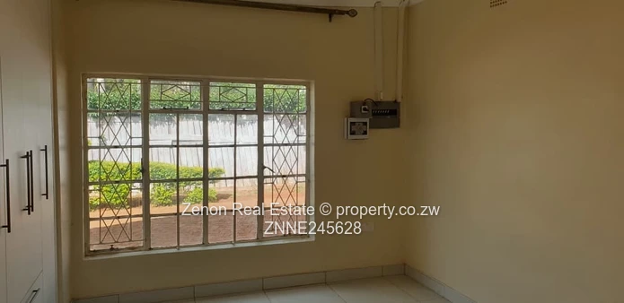 3 Bedroomed House For Sale In Borrowdale Philadelphia