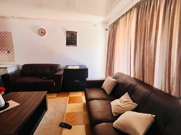 2 Bedroom Garden Flat