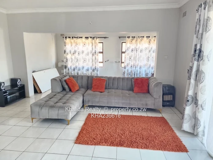 Madokero Estate House For Sale (Sole Mandate)