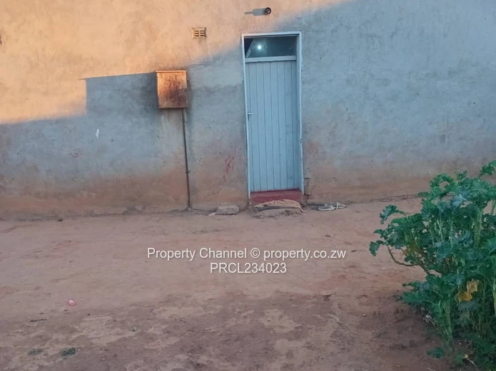 3 Bed Incomplete House in Rusike, Marondera