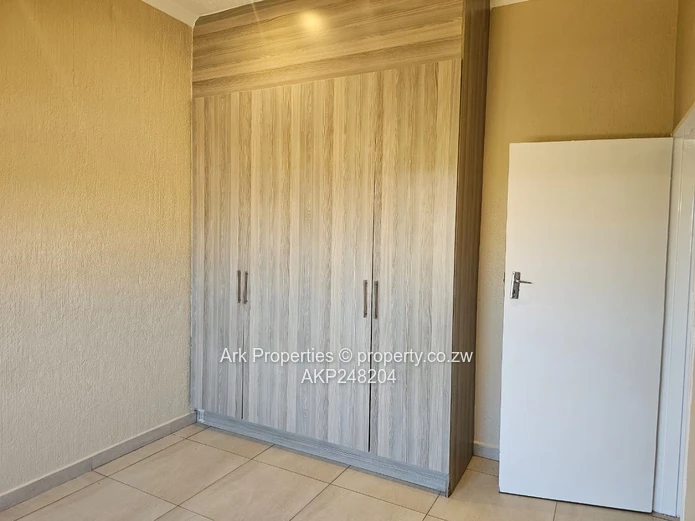 Newlands Cluster House For Rent